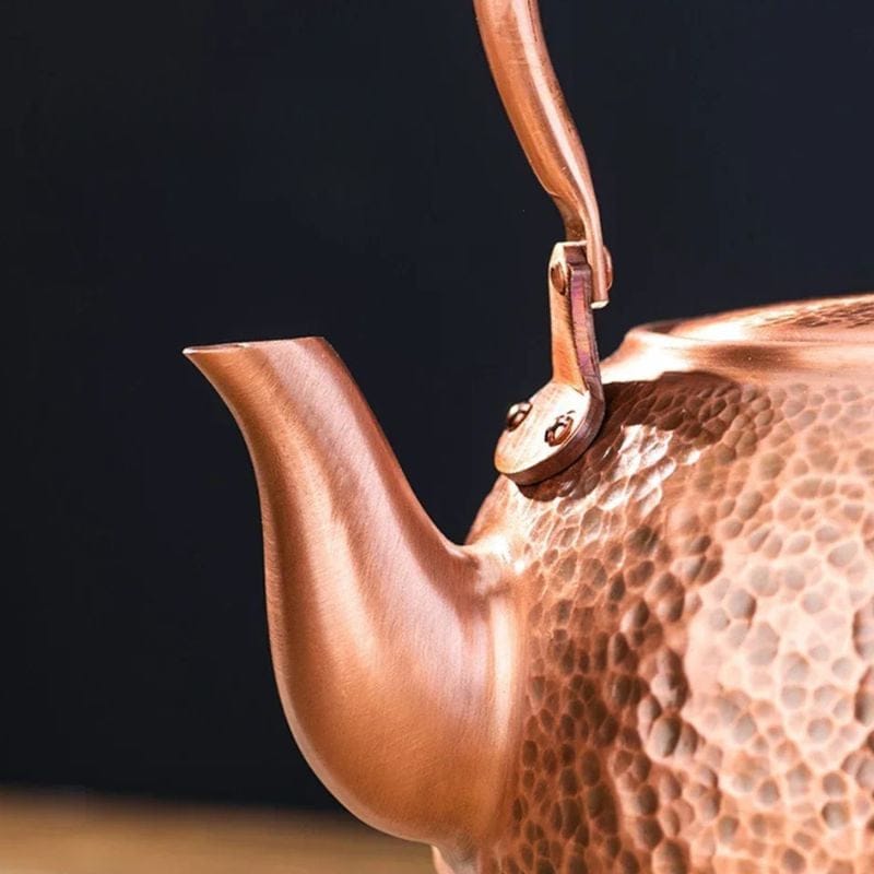 Théière en Cuivre Martelé 1.2L - 1.6L