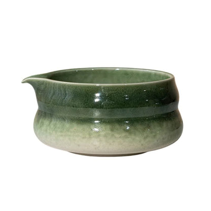 Bol Matcha Bec Verseur en Céramique 530ML Vert Matcha Printanier