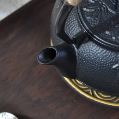 Théière en Fonte Noire 600 ml