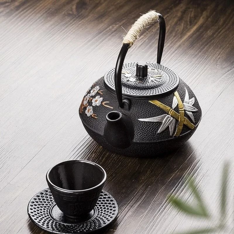 Théière Iwachu en Fonte 300ML - 800ML