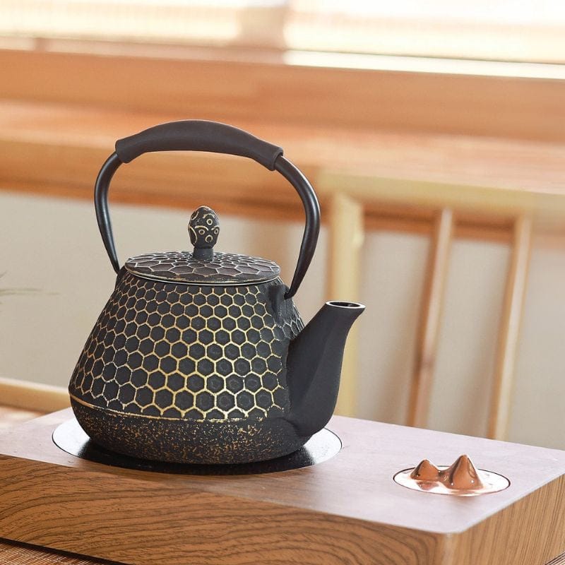 Théière qui va sur le feu en Fonte 950ML