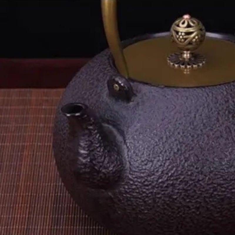 Théière Traditionnelle en Fonte 1.2L 1200 ml